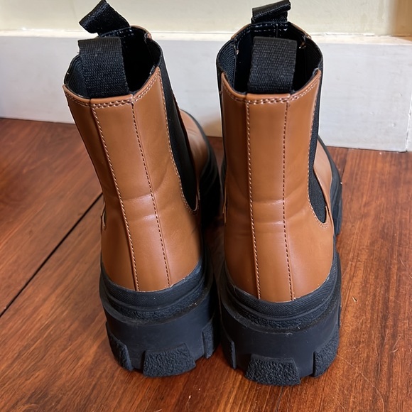 Zara chestnut brown chunky low boot - Picture 3 of 3